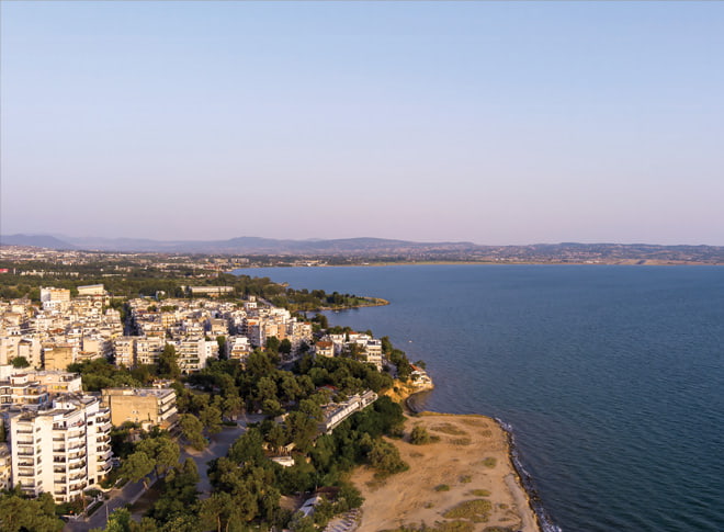 Η Θεσσαλονίκη αποκτά νέα ταυτότητα και στρέφει το βλέμμα στη θάλασσα